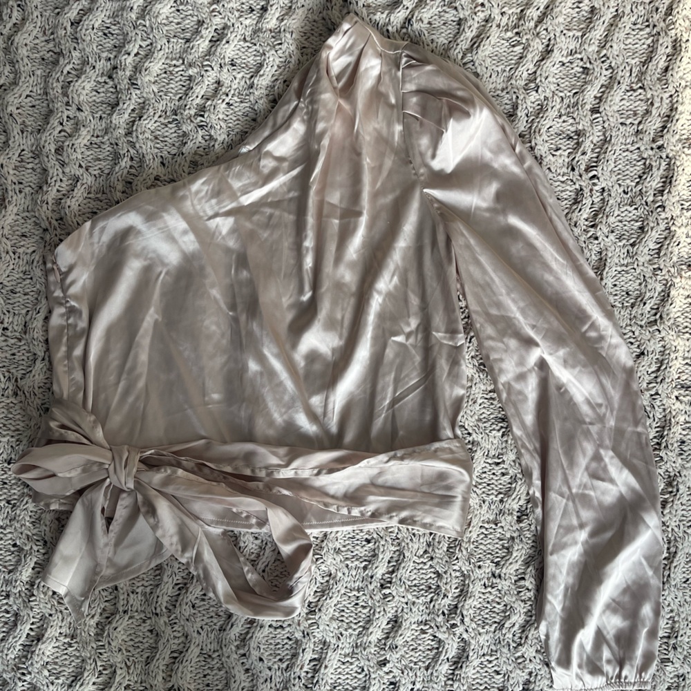 Chic Satin One-Shoulder Blouse